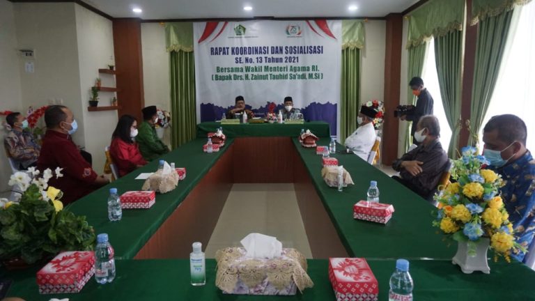 Wamenag Ajak Tokoh Agama di Maluku Gotong Royong Cegah Covid-19