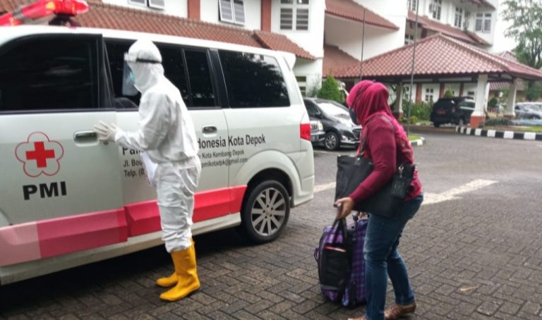 Simak! Ini Syarat Layanan Ambulans Antar Pasien Covid-19 di Depok