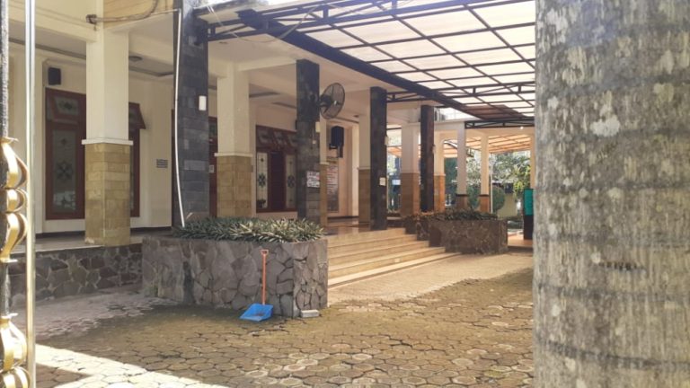 Masjid DPRD Depok Tidak Gelar Salat Jumat, Ini Alasannya