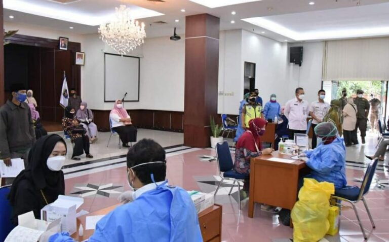 Dinkes Depok Vaksinasi Bimroh, Dosis Pertama Target 1000 Orang