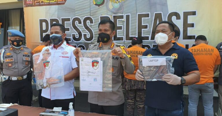 Polres Depok Tangkap Komplotan Pembuat Surat Test Covid-19 Palsu