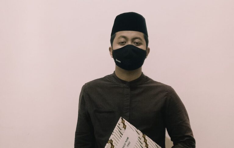 Hebat! Mahasiswa UIN KHAS Jember ini Raih Juara 1 MHQ Internasional di Irak