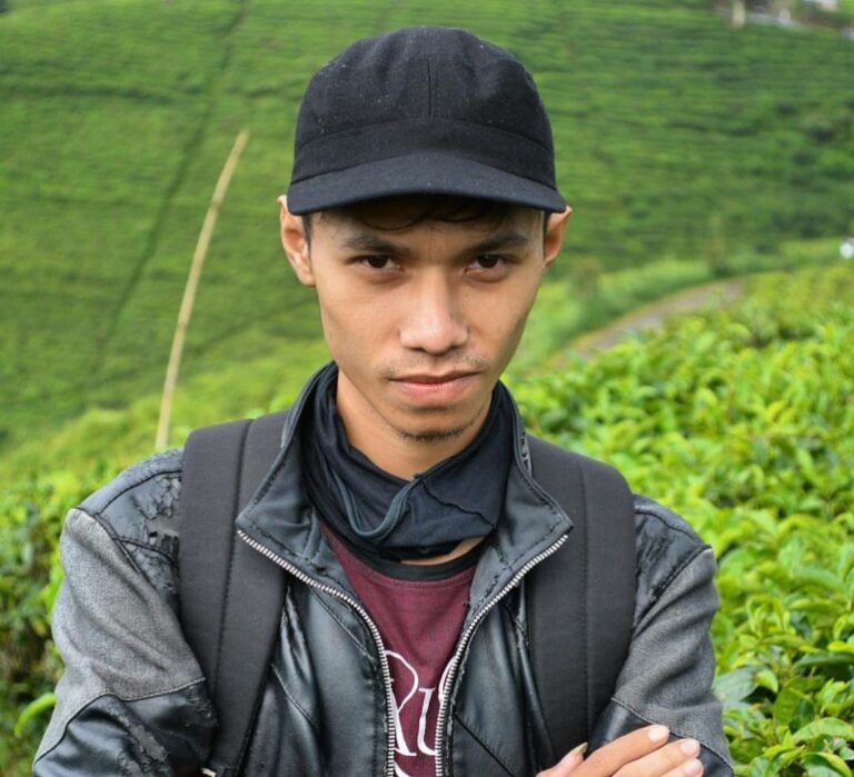 Vaksinasi Pendidikan