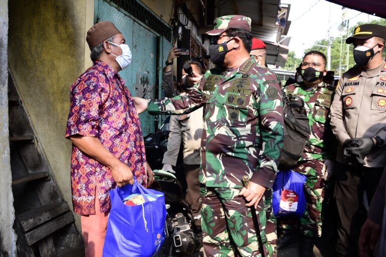 TNI Kejar Target 70 Persen Pelaksanaan Vaksinasi di Jakarta