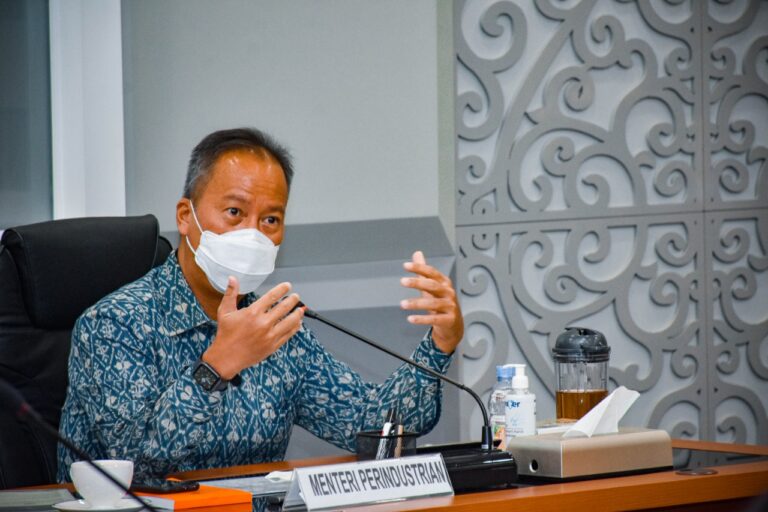 Kemenperin Siapkan Uji Coba Industri Esensial Beroperasi Normal