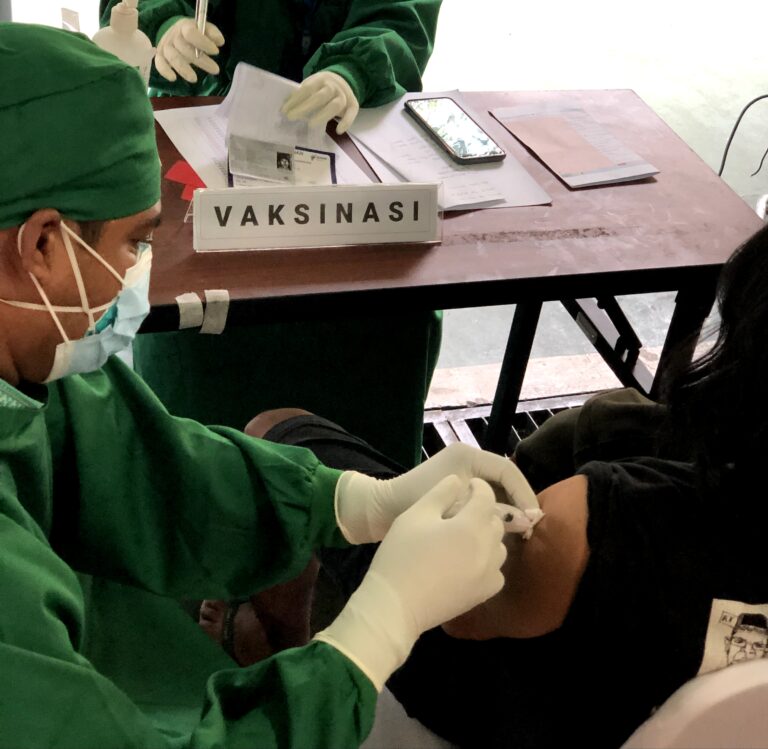Universitas Moestopo Selenggarakan Vaksinasi Gratis Usia 12 Tahun ke Atas