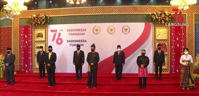 Jokowi Kenakan Baju Adat Baduy di Sidang Tahunan MPR