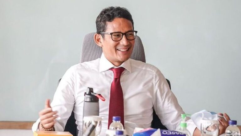 Sandiaga Uno Jamin Fasilitasi Investor Pariwisata