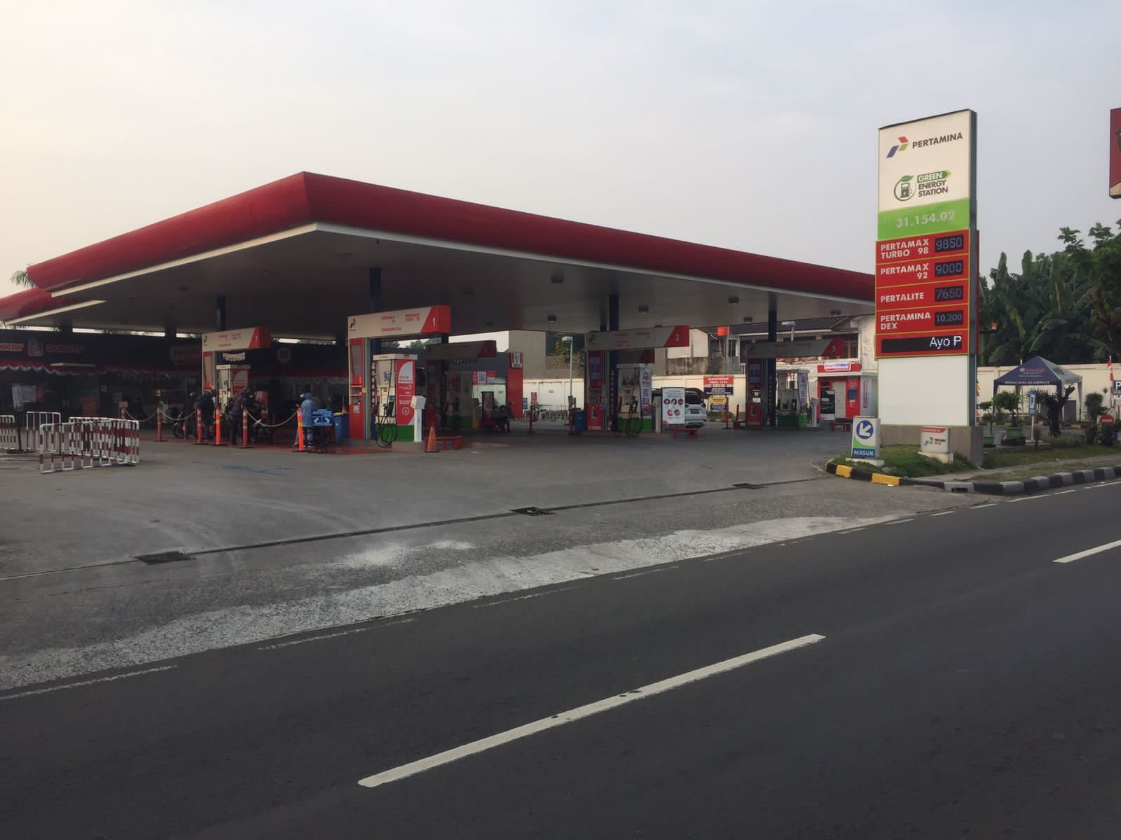 Pertamina Operasikan 76 SPBU Berkonsep Ramah Lingkungan