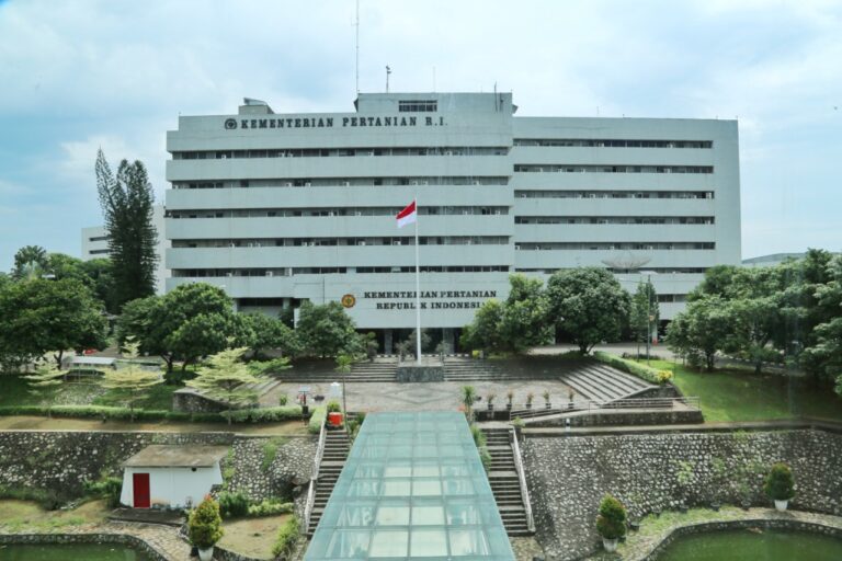 Kementan Raih Dua Penghargaan Tertinggi pada Anugrah Humas Indonesia 2021