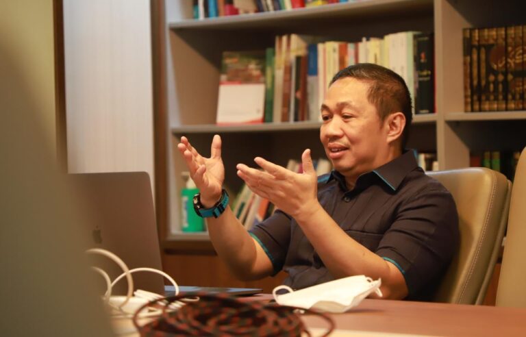 Anis Matta: Indonesia Harus Punya Skenario Hadapi Perang Supremasi AS-China