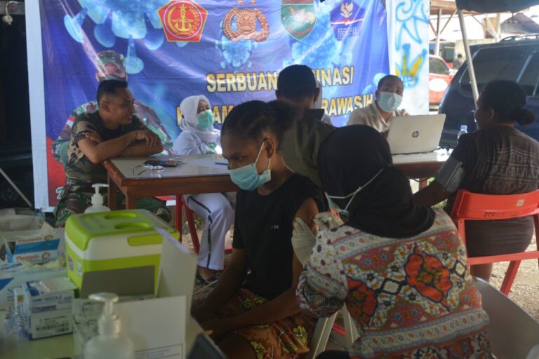 Jelang Pembukaan PON XX, Kodam Cenderawasih Gencarkan Vaksinasi