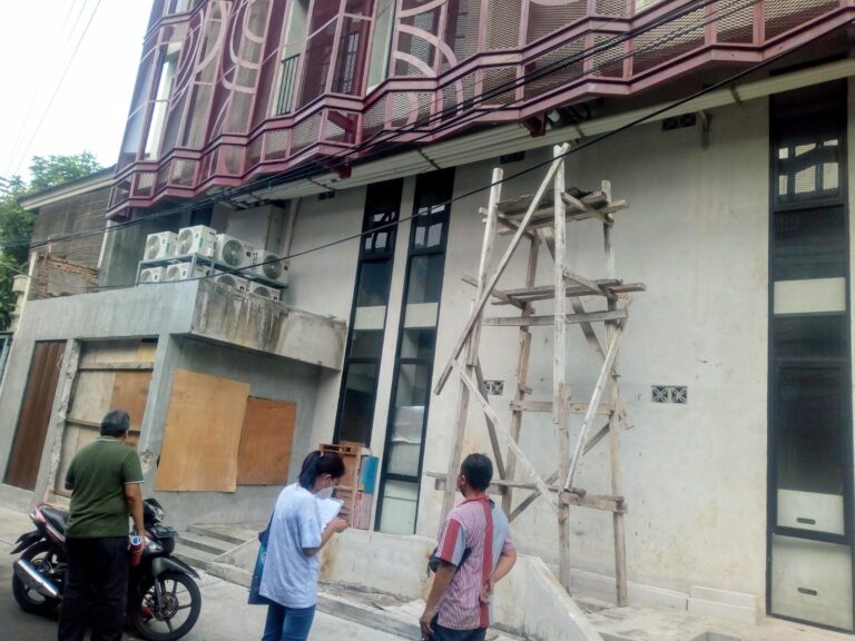 Anggota DPRD DKI Minta Bangunan di Jalan Tawakal IV Tomang Disegel