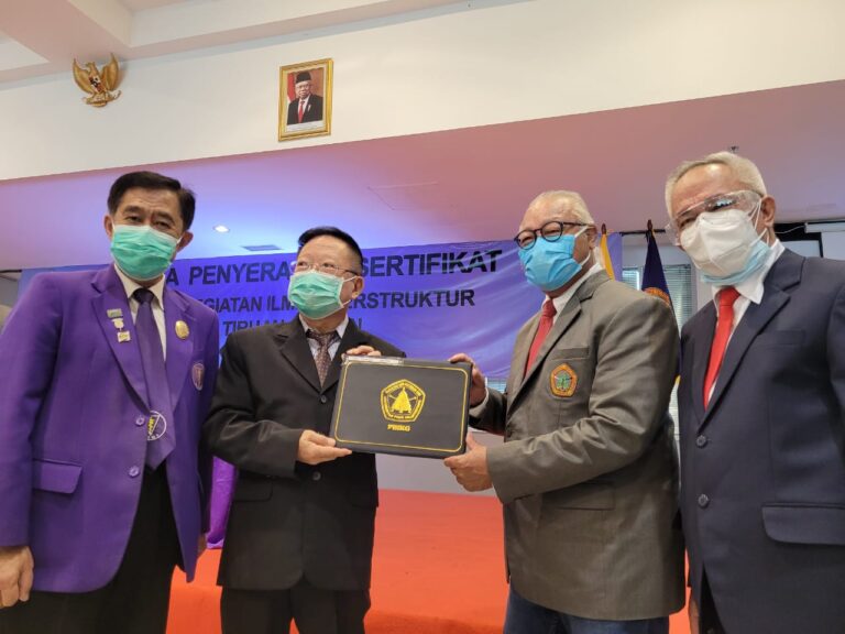 FKG Universitas Moestopo Gelar Pendidikan Lanjutan Dokter Gigi