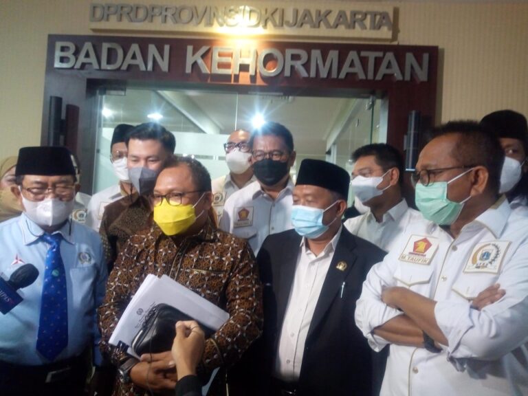 Fraksi Penolak Interpelasi Laporkan Ketua DPRD DKI ke BK Dewan