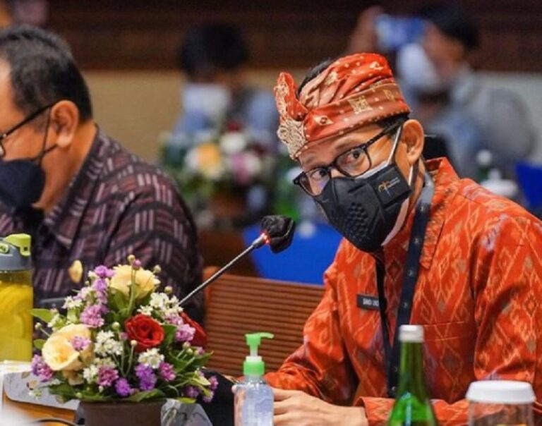 Sandiaga: Ayo Kita Gercep Bantu Pengusaha UMKM