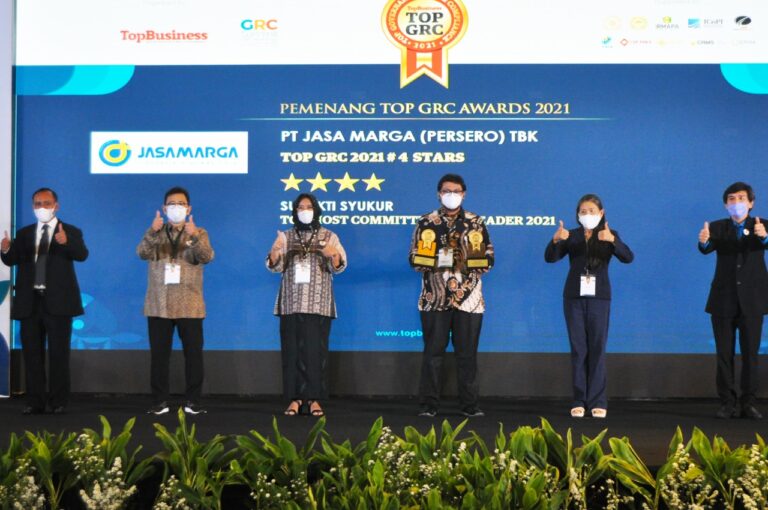 Keren! Jasa Marga Raih Dua Penghargaan di Ajang TOP GRC 2021