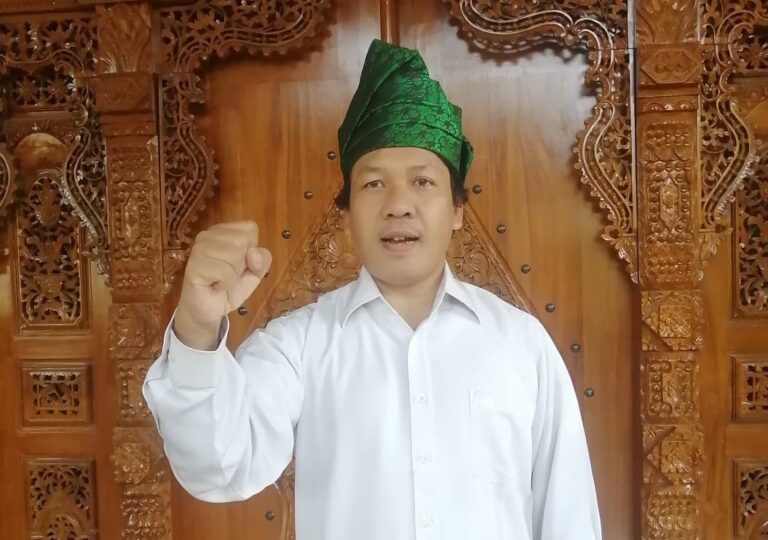 Refleksi Hari Santri, Berkaca dari Meja Birokrasi
