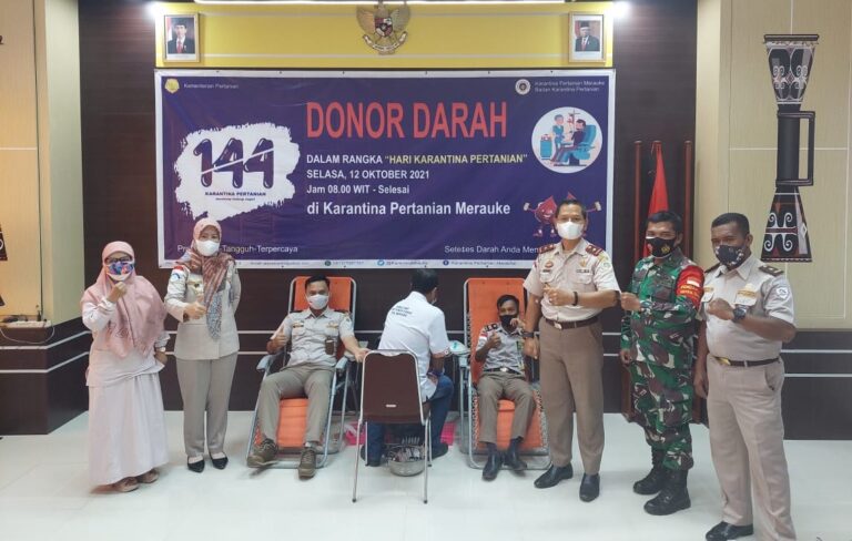 Sambut HUT ke-144, Karantina Merauke Gelar Vaksinasi Covid -19 dan Donor Darah