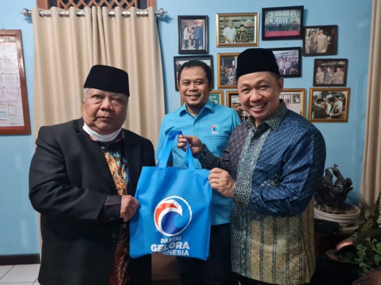 Temui Pimpinan Persis, Anis Matta Ajak Doakan Ulama