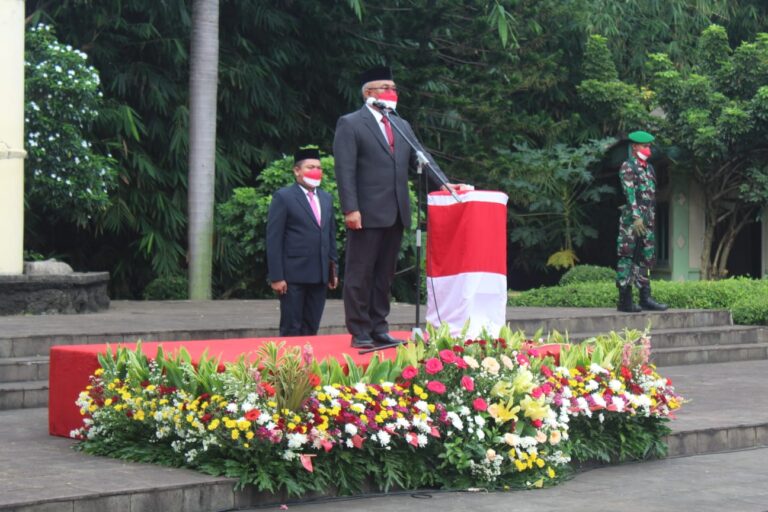 Wali Kota Depok Ajak Masyarakat Berjuang Lawan Kebodohan