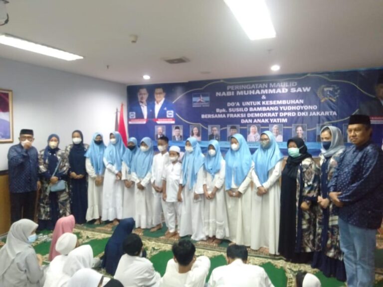 Demi Kesembuhan SBY, Fraksi Demokrat DPRD DKI Santuni Anak Yatim