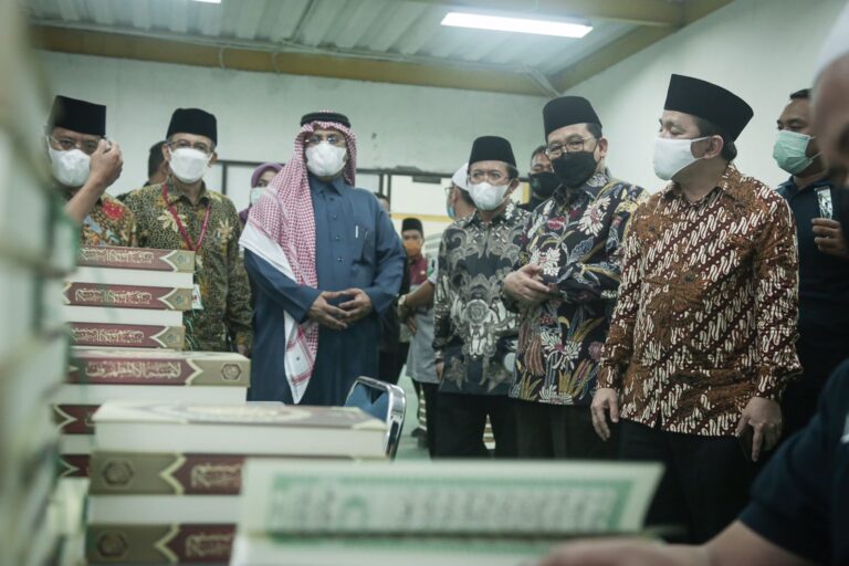 Wamenag: Kebutuhan Penyediaan Al-Qur’an Masih Tinggi