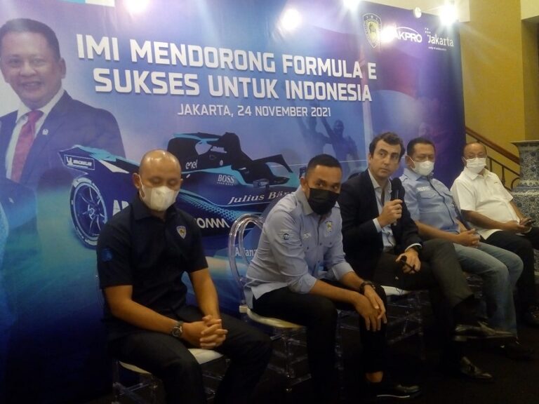Kesuksesan Formula E di Tangan Jokowi, Bukan Anies?