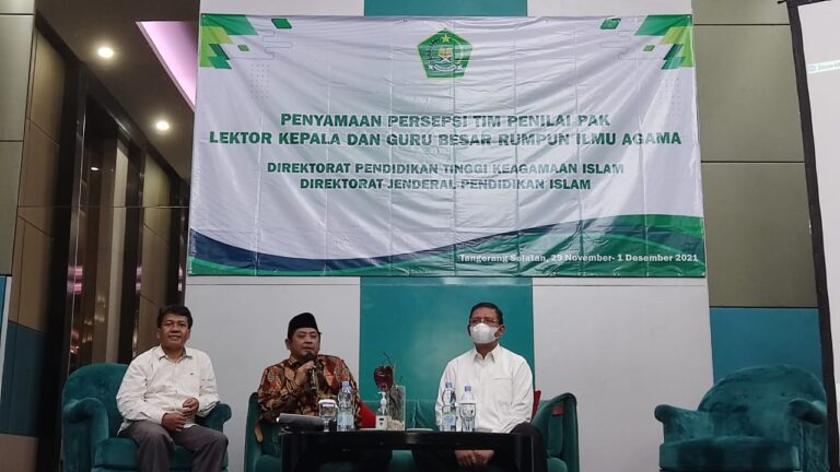 Akhir Tahun, Kemenag Lakukan PAK Lektor Kepala dan Guru Besar Perdana