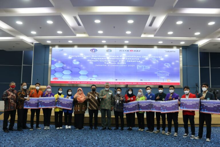 Bank DKI Dipercaya Salurkan Beasiswa Pendidikan dari Yayasan Beasiswa Jakarta