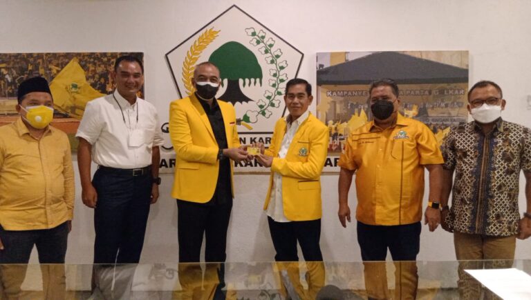 Eks Kader Hanura dan Gerindra Merapat, Golkar DKI Siap Menangkan Pemilu 2O24