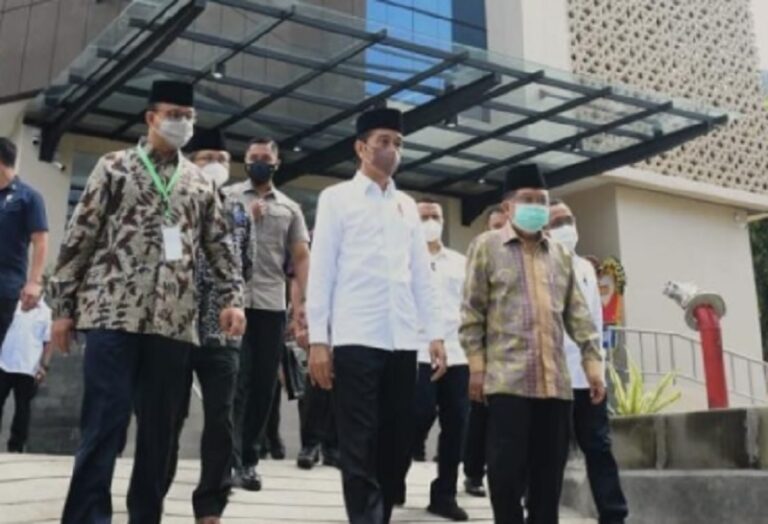 Resmikan Kantor Pusat DMI, Jokowi: Masjid Bukan Hanya Tempat Ibadah