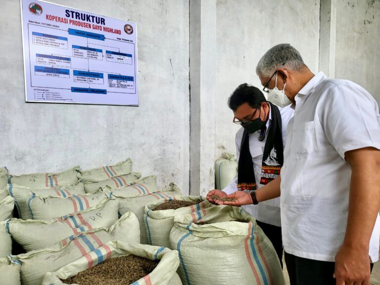 Dirut LPDB-KUMKM Lakukan Monev Pada Koperasi Kopi di Aceh