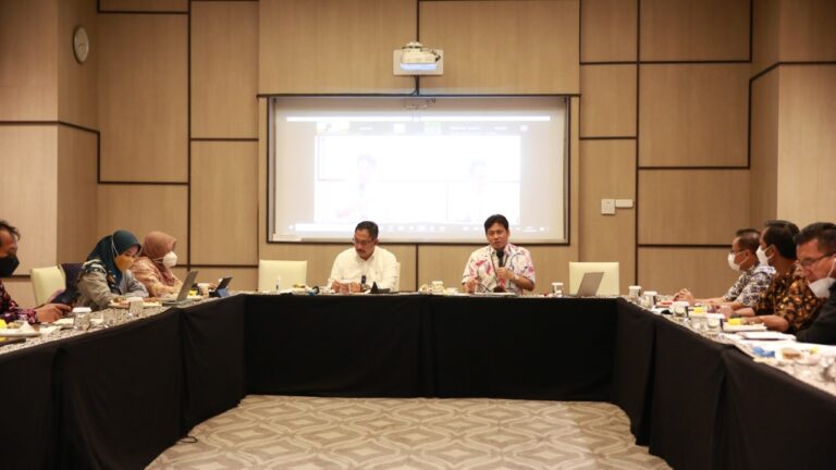 Kunjungi Karanganyar, Kementan Pantau Pola Integrated Farming untuk Pertanian Berkelanjutan