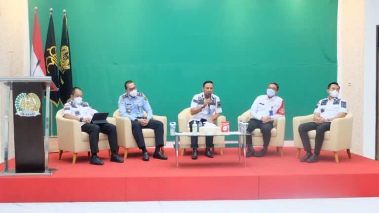 Targetkan WBBM, Kantor Imigrasi Depok Studi Tiru ke Surabaya