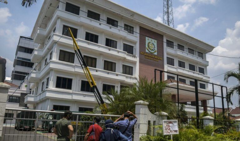 17 Pegawai Positif Covid-19, Kantor Kejari Jakpus Lockdown