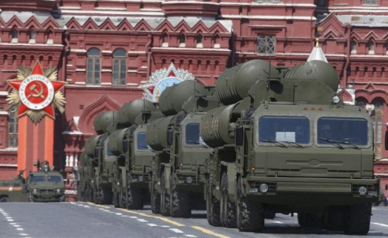 Pengamat: Konflik Ukraina Berpotensi Picu Perang Dunia Ketiga
