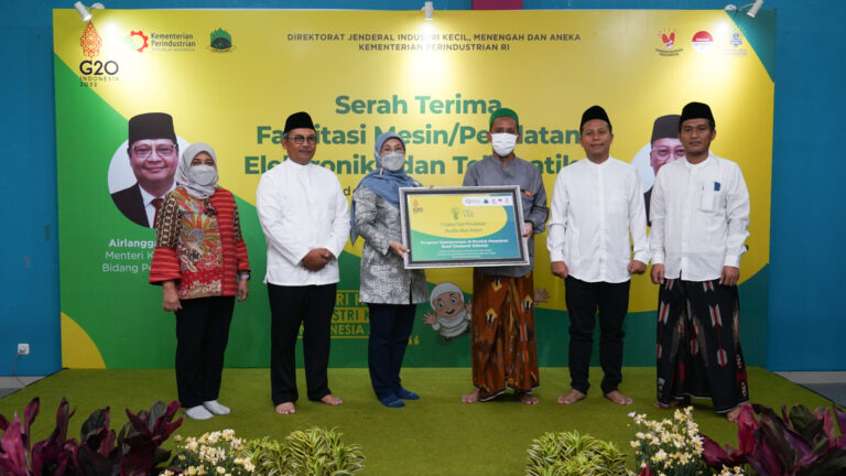 Puluhan Ribu Santri Digembleng jadi Wirausaha Industri