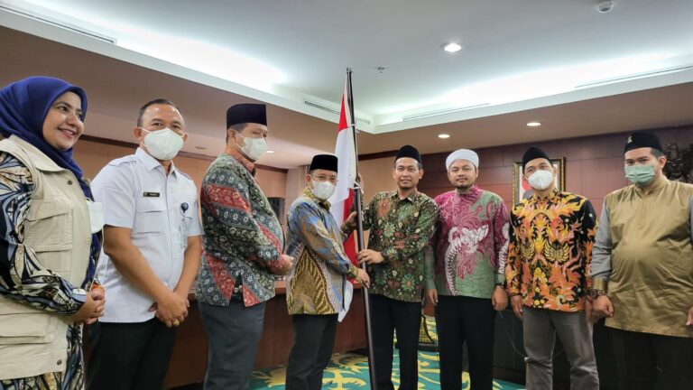 Kemenag Lepas Rombongan Dai Perbatasan ke Kalimantan Barat