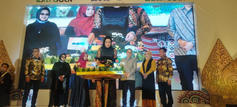 Ulang Tahun ke-16, PT IMP 168 Beri Penghargaan Bagi Petani Berprestasi