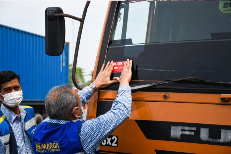 Jasa Marga Kualanamu Tol dan RO 1 Belmera Gelar Operasi Penertiban Truk ODOL