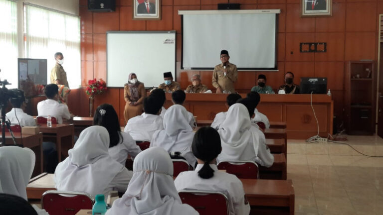 Wakil Wali Kota Depok Ajak Pelajar Aktif Berorganisasi