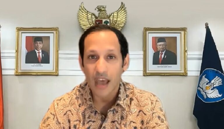 Menteri Nadiem Beri Dukungan kepada Mahasiswa Korban Kekerasan Seksual di UNRI