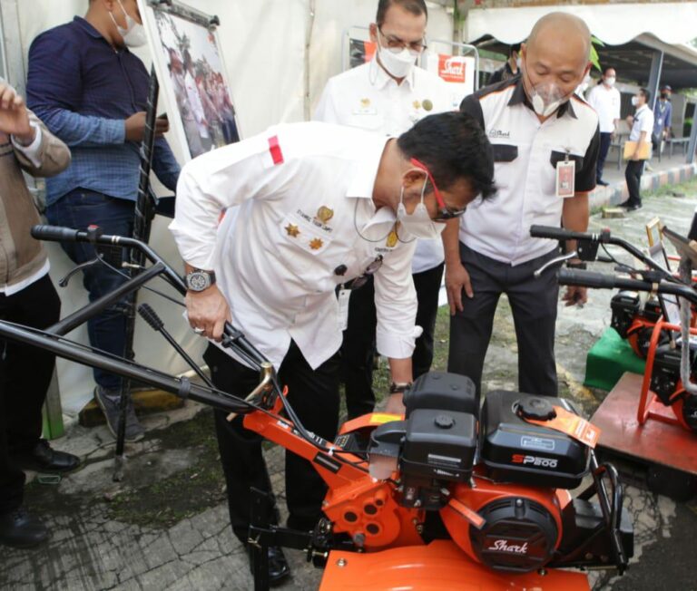 Komitmen Gunakan Alsintan TKDN Tinggi, Mentan SYL Dorong Industri Pertanian