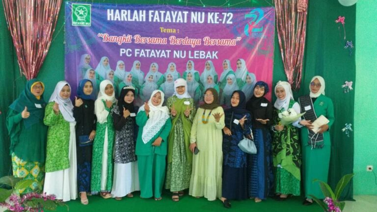 Rayakan Harlah ke-72, Fatayat Lebak Gelar Lomba Fashion Show Bertemakan Batik Baduy