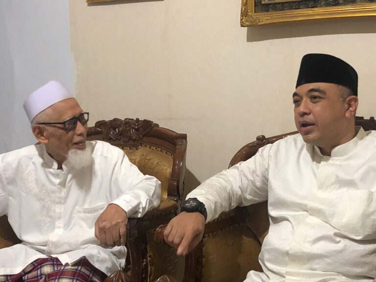 Maju Jadi Cagub, Ahmed Zaki Kantongi Restu Kiai di Jakarta