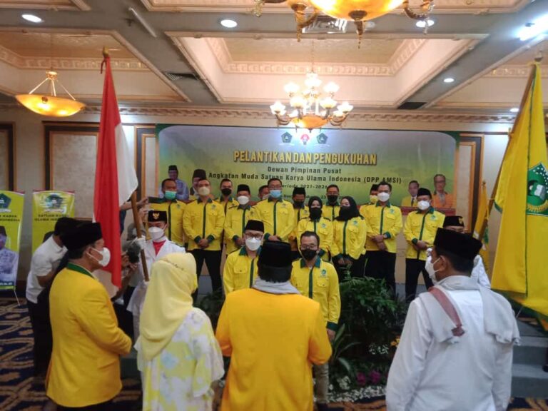 Resmi Dikukuhkan, Idris Laena Dorong AMSI Ikut Berkarya