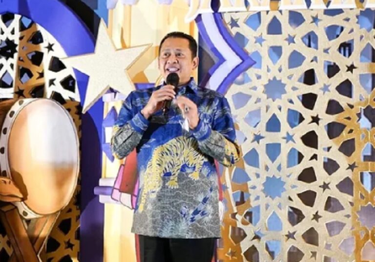 Bamsoet Imbau Masyarakat Santuni Anak-anak Yatim