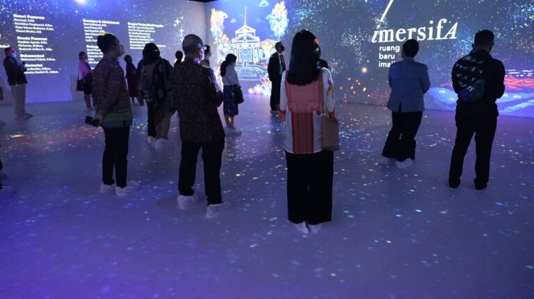 Kemendikbudristek Ajak Perwakilan 20 Kedubes Negara Anggota G20 Kunjungi Museum Nasional