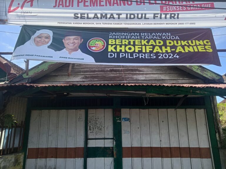 Spanduk Dukung Khofifah-Anies Maju Pilpres 2024 Beredar di Jawa Timur